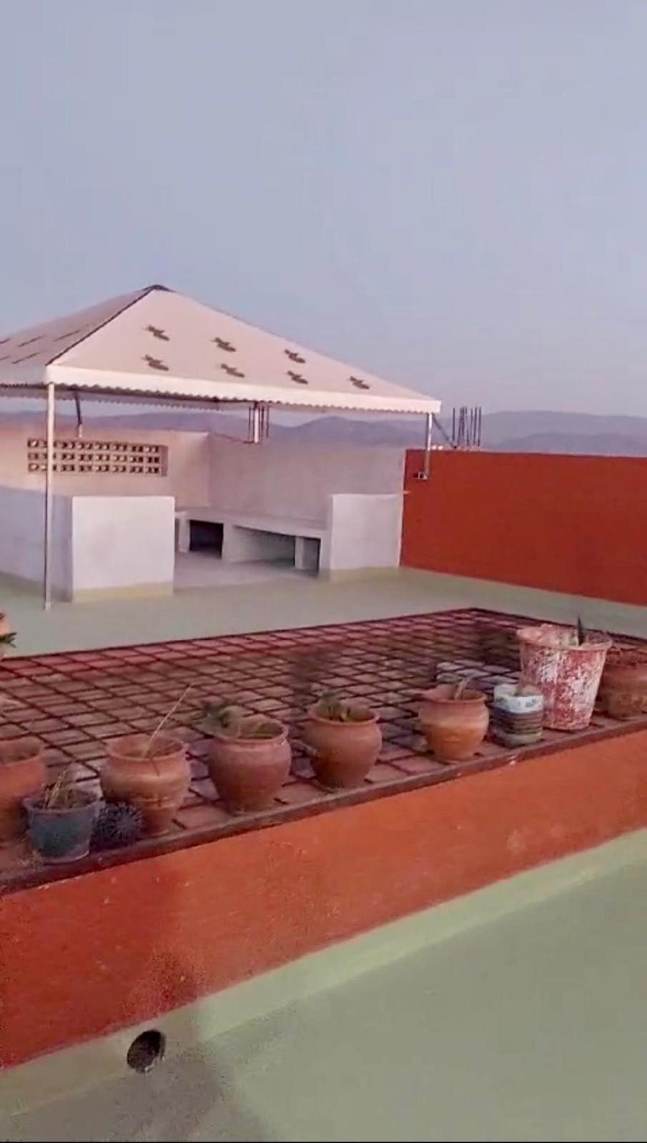 Karaz Grand Avec Rooftop Apartment *